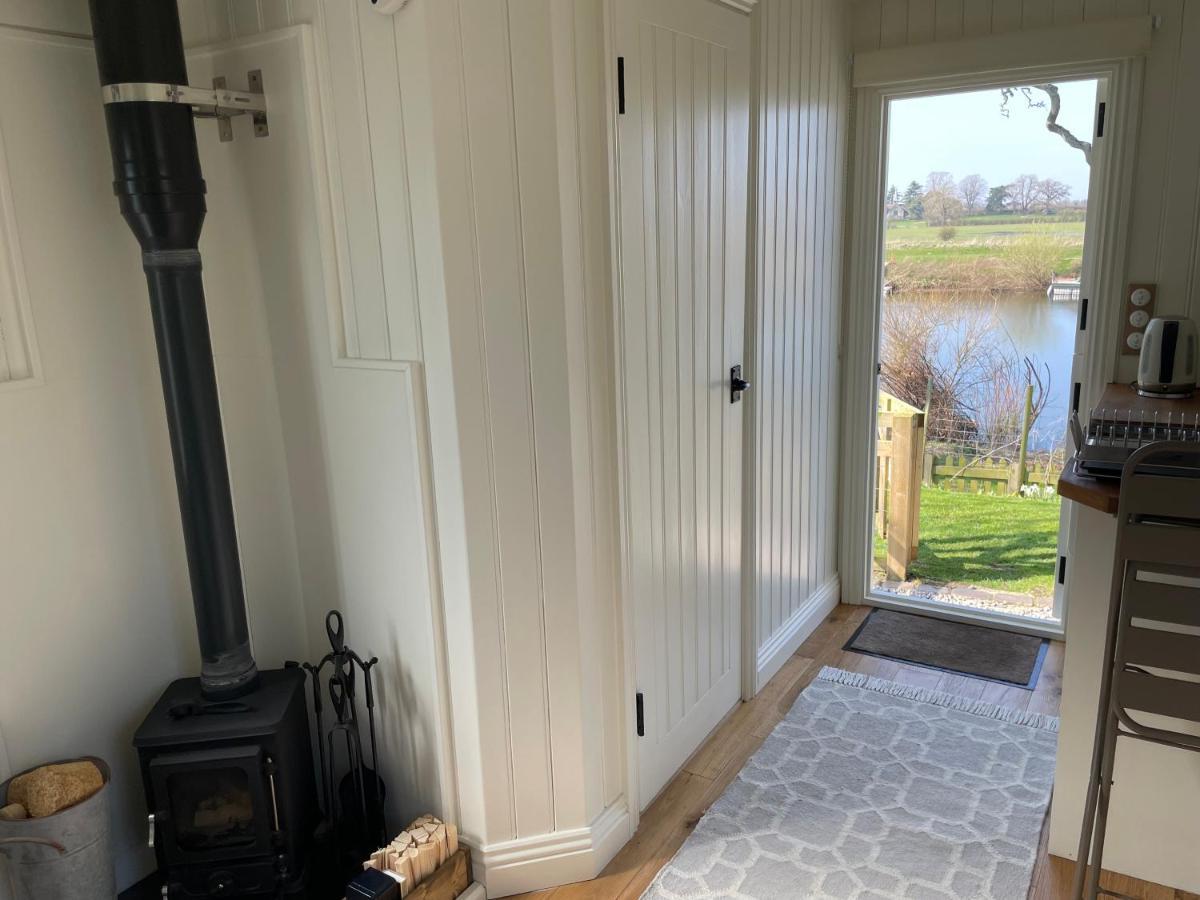 The Hut By The River
